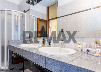 Bagno - Three-room apartment Via dell'Atleta
 
35, Seregno - photo 42