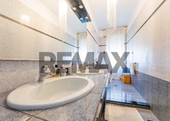 Bagno - Three-room apartment Via dell'Atleta
 
35, Seregno - photo 44