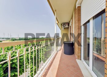 Balcone - Three-room apartment Via dell'Atleta
 
35, Seregno - photo 48