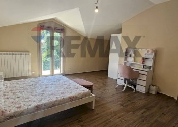 Camera / camera da letto - Casa semi indipendente via Delcogliano raffaele
 
snc, San Nazzaro - foto 12
