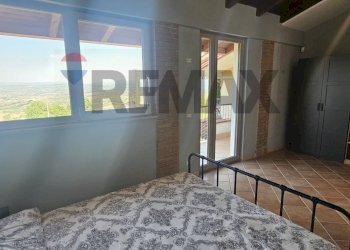 Camera / camera da letto - Casa semi indipendente via Delcogliano raffaele
 
snc, San Nazzaro - foto 15