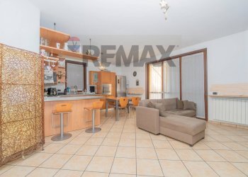 Sala da pranzo - Three-room apartment via Liserta
 
12, Fagnano Olona - photo 7