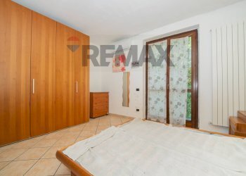 Camera / camera da letto - Three-room apartment via Liserta
 
12, Fagnano Olona - photo 12
