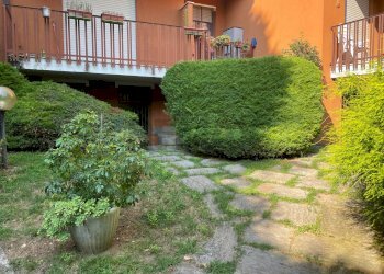 Giardino - Ufficio Via Virgilio
66, Varese - foto 16