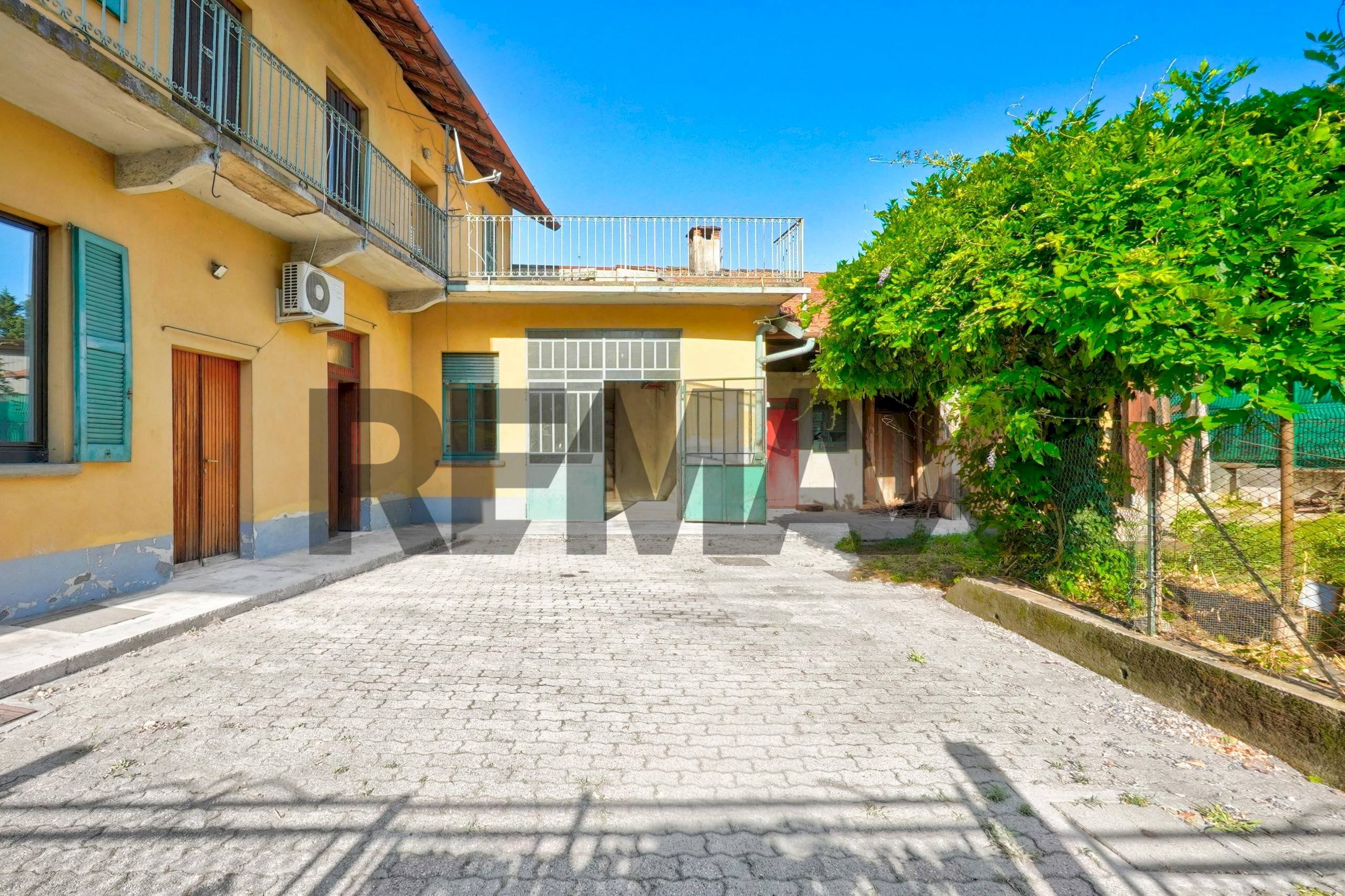 Casa all\'aperto - Casa indipendente Via Pierino Garzonio
 
5, Arsago Seprio - foto 2