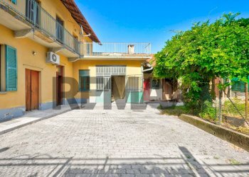Casa all\'aperto - Casa indipendente Via Pierino Garzonio
 
5, Arsago Seprio - foto 2