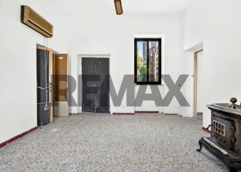 Stanza vuota - Casa indipendente Via Pierino Garzonio
 
5, Arsago Seprio - foto 18