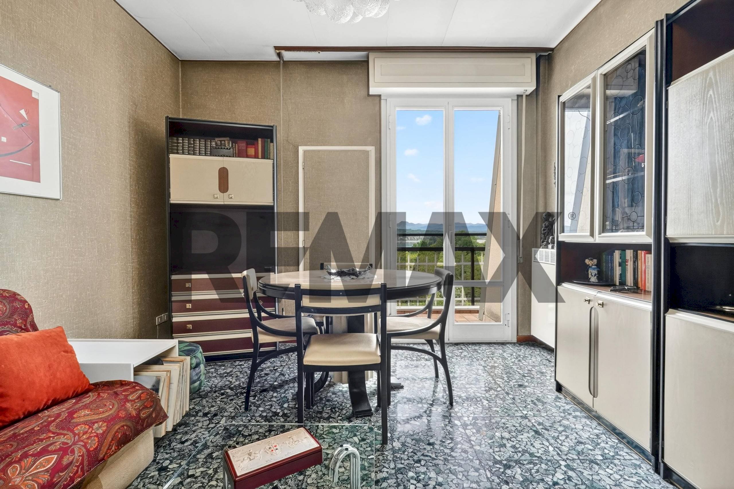 Sala da pranzo - Bilocale Via Maddalena
 
15, Sesto Calende - foto 3