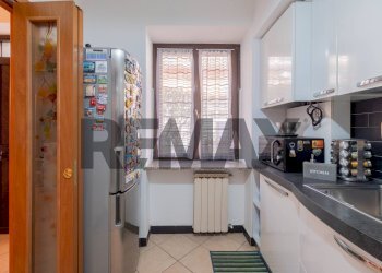 Cucina - Three-room apartment via de amicis
 
52, Cairate - photo 10