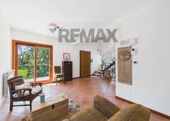Soggiorno - Villa Viale Delle Rughe
 
169, Formello - foto 4