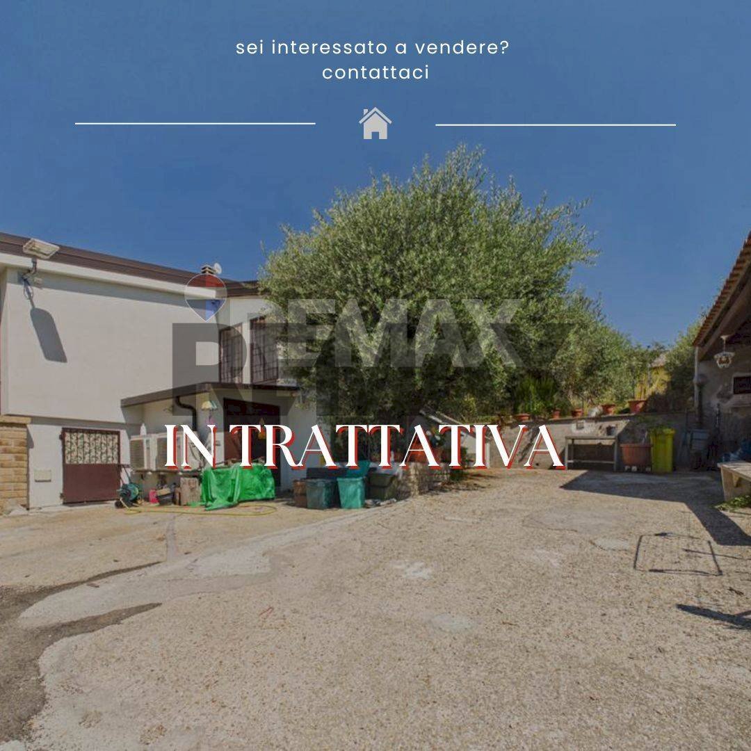 Casa all\'aperto - Villa Via delle Spinareta
 
56, Formello - foto 1