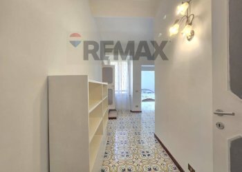 Hall / corridoio - Four-room apartment Via Angelo Poliziano
58, Roma - photo 8