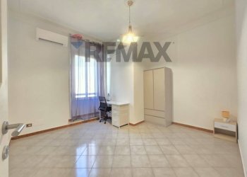 Stanza vuota - Four-room apartment Via Angelo Poliziano
58, Roma - photo 16