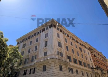 Edificio all\'aperto - Four-room apartment Via Angelo Poliziano
58, Roma - photo 23