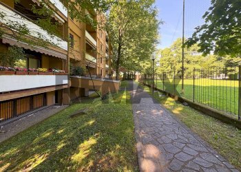 Edificio all\'aperto - Ufficio Vecellio
19, Monza - foto 4