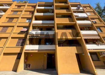 Edificio all\'aperto - Ufficio Vecellio
19, Monza - foto 13