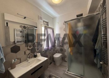 Bagno - Four-room apartment Madre Teresa di Calcutta
 
8, Montelepre - photo 12