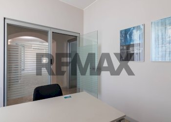 Ufficio - Casa indipendente VIA CAIROLI
 
1, Ispica - foto 2