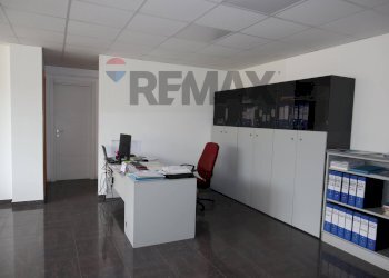 Ufficio - Shed Zona industriale 3 fase viale 15
6, Ragusa - photo 18