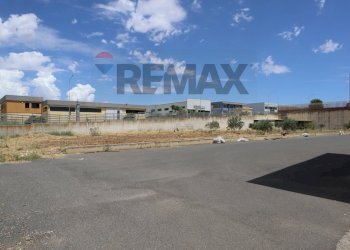 Vista dell\'acqua - Shed Zona industriale 3 fase viale 15
6, Ragusa - photo 21