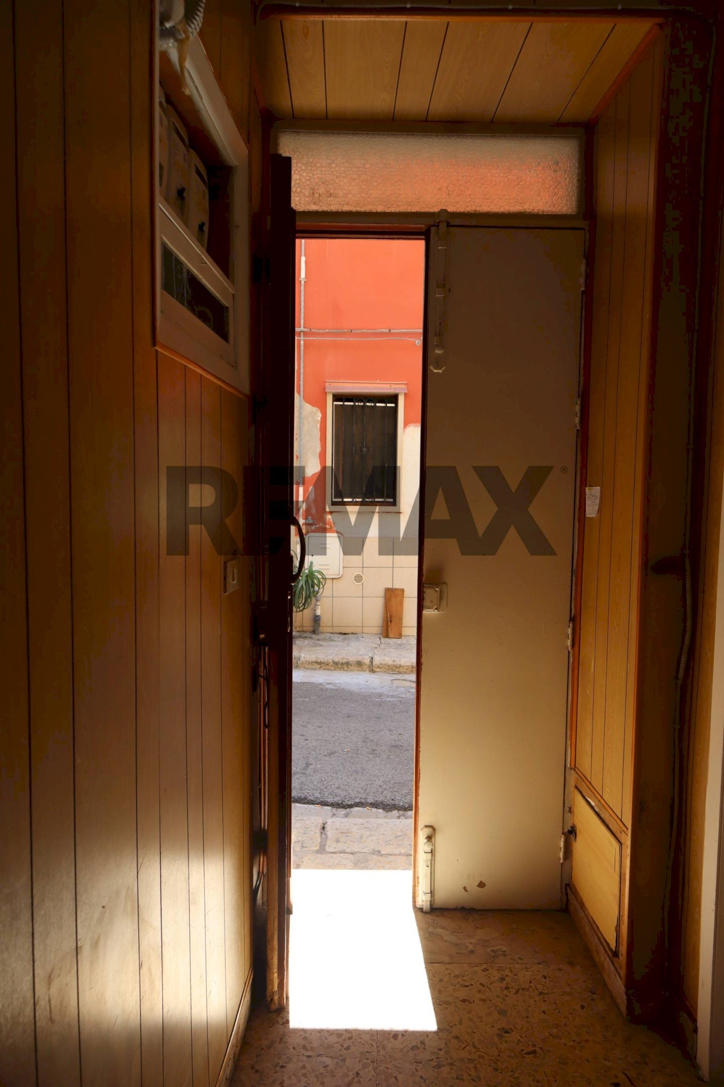 Hall / corridoio - Three-room apartment Via Umberto Maddalena
 
39, Ragusa - photo 1
