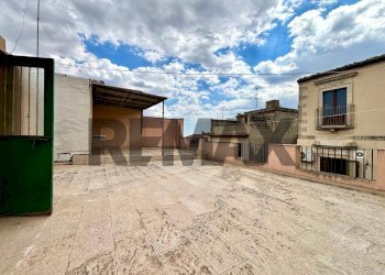 Terrazza - Casa indipendente Via Girolamo Savanarola
 
88, Giarratana - foto 1