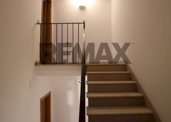 Scale - Casa indipendente Via Cairoli
 
2, Venosa - foto 19