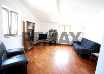 Soggiorno - Casa indipendente Via Cairoli
 
2, Venosa - foto 23
