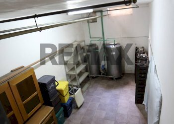 Parcheggio - Casa indipendente Via Cairoli
 
2, Venosa - foto 33
