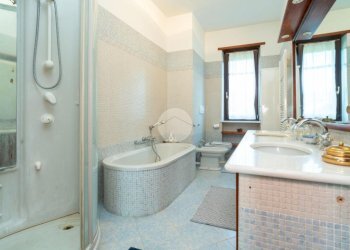 Villa Via croce dorata, Rivoli - photo 25