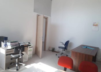 Foto 2 - Attività Commerciale via palermo
4, Cascina - foto 2