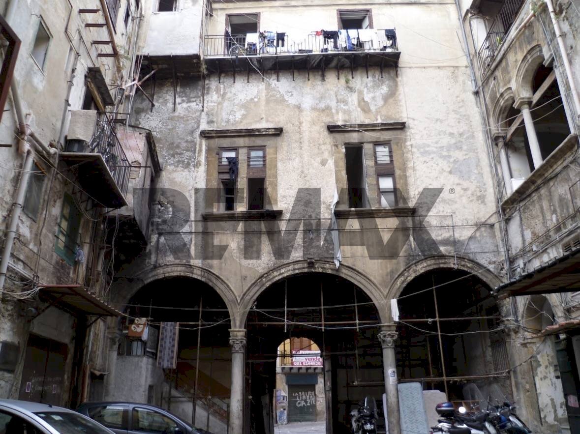 Edificio all\'aperto - Appartamento via Del Bosco
49, Palermo - foto 2
