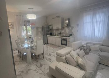 Sala da pranzo - Semi-detached house Via Paratore
 
9/B, Monreale - photo 10
