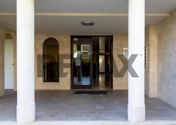 Edificio all\'aperto - Quadrilocale via Giuseppe di Vittorio
 
2/2, Montesilvano - foto 5