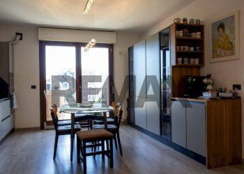 Cucina - Quadrilocale via Giuseppe di Vittorio
 
2/2, Montesilvano - foto 11