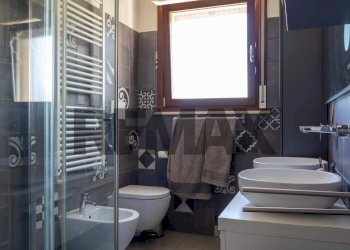 Bagno - Quadrilocale via Giuseppe di Vittorio
 
2/2, Montesilvano - foto 24