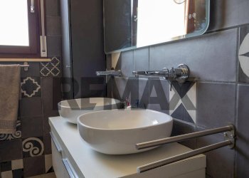 Bagno - Quadrilocale via Giuseppe di Vittorio
 
2/2, Montesilvano - foto 25