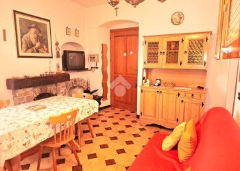 Two-room apartment Via Martiri della Liberazione, Diano Castello - photo 6