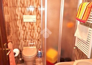 Two-room apartment Via Martiri della Liberazione, Diano Castello - photo 17