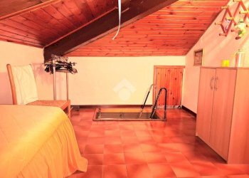 Two-room apartment Via Martiri della Liberazione, Diano Castello - photo 19