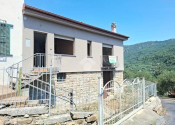 Independent house Via IV Novembre, Diano Arentino - photo 6