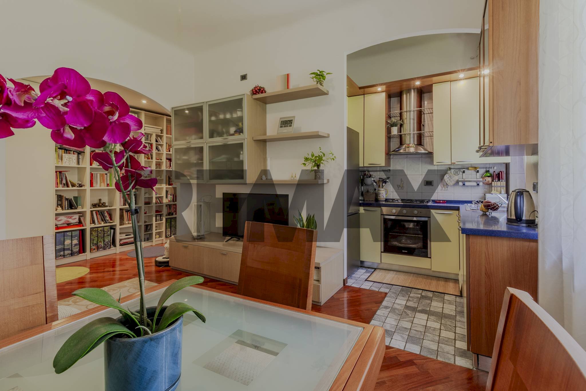 Soggiorno - Bilocale Viale Giovanni Suzzani
 
92, Milano - foto 1