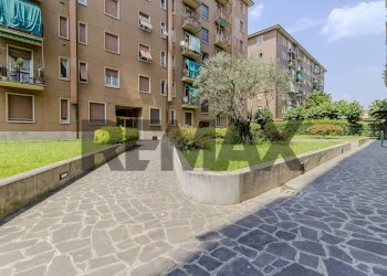 Edificio all\'aperto - Bilocale Viale Giovanni Suzzani
92, Milano - foto 14
