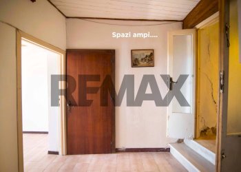 Hall / corridoio - Quadrilocale VIA DELLA TORRE
9, Roccastrada - foto 9