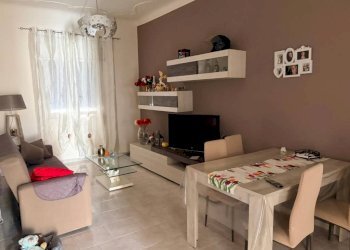 Salone - Two-room apartment via Lùpoli, 35, Taranto - photo 1