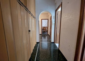 Corridoio - Trilocale via Faliero Vezzani, 42, Genova (zona Sampierdarena) - foto 4