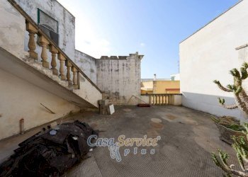 Cortile interno - Casa indipendente via 24 Maggio, Tuglie - foto 6