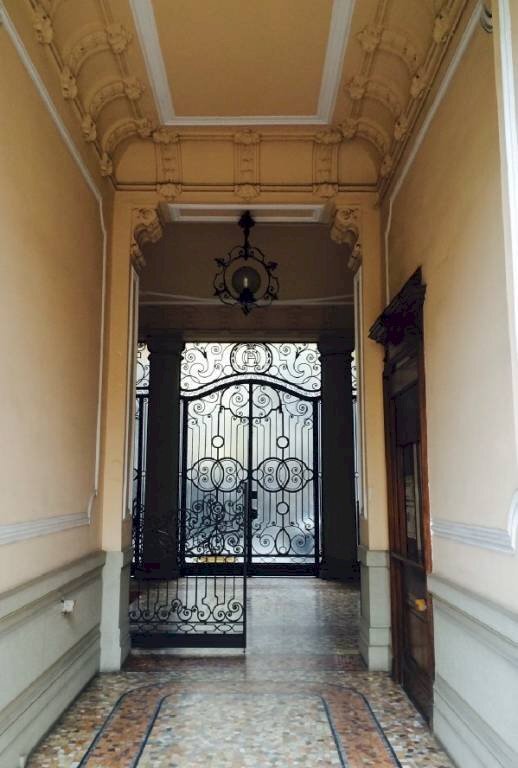 Interno palazzo - Quadrilocale viale Bianca Maria, Milano - foto 1