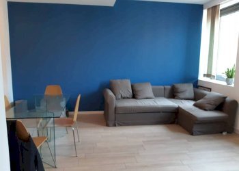 Salone - Bilocale via Ippolito Rosellini, 2, Milano (zona Isola) - foto 3