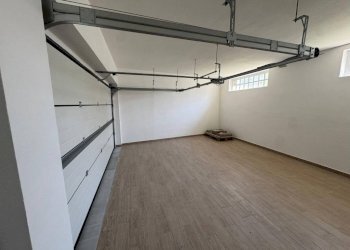 Magazzino - Villa via Roma, 65, Cardano al Campo - photo 13